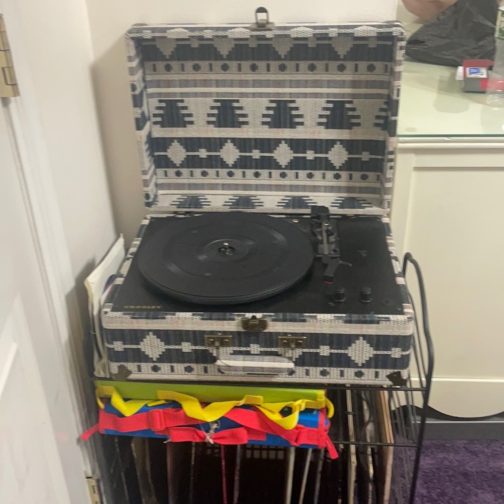 COPY - Crosley record player